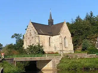 The Chapel of Our Lady of Good Encounter, with the Nantes-Brest canal in the foreground