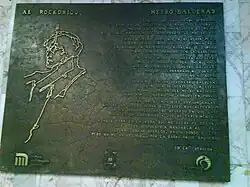Commemorative plaque to Rockdrigo González