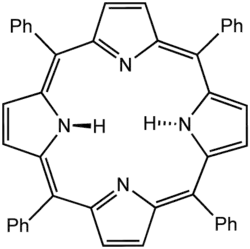 Tetraphenylporphyrin (H2TPP)is another synthetic analogue of protoporphyrin IX. Unlike the natural porphyrin ligands, TPP2− is highly symmetrical. Another difference is that its methine centers are occupied by phenyl groups.
