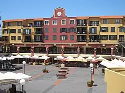 Piazza at the Italian Forum