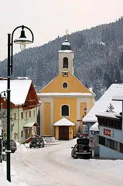 Trattenbach parish church